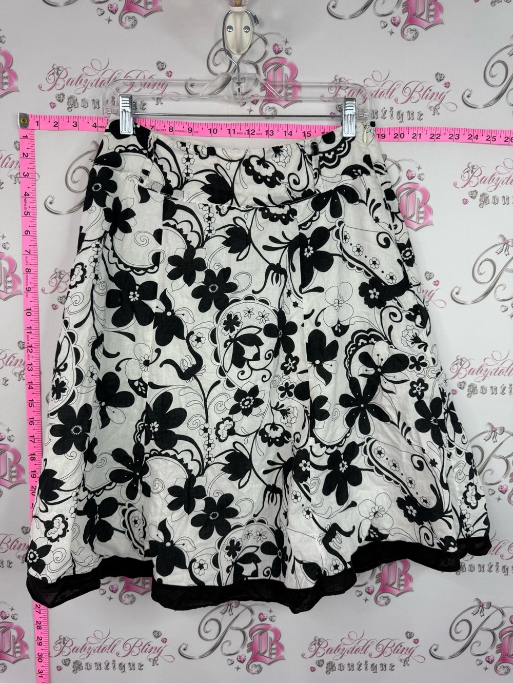 BEECHERS BROOK skirt Floral Black & White A-Line Skirt -